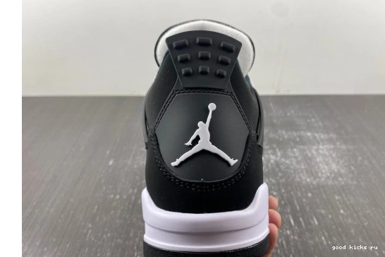 AIR 4 JORDAN FQ8135-001 WHITE RETRO THUNDER  FQ8135-001 0412